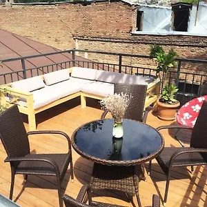 Gasthuis Georgian On Asatiani Tbilisi