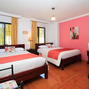 Hostel La Rosario Quito